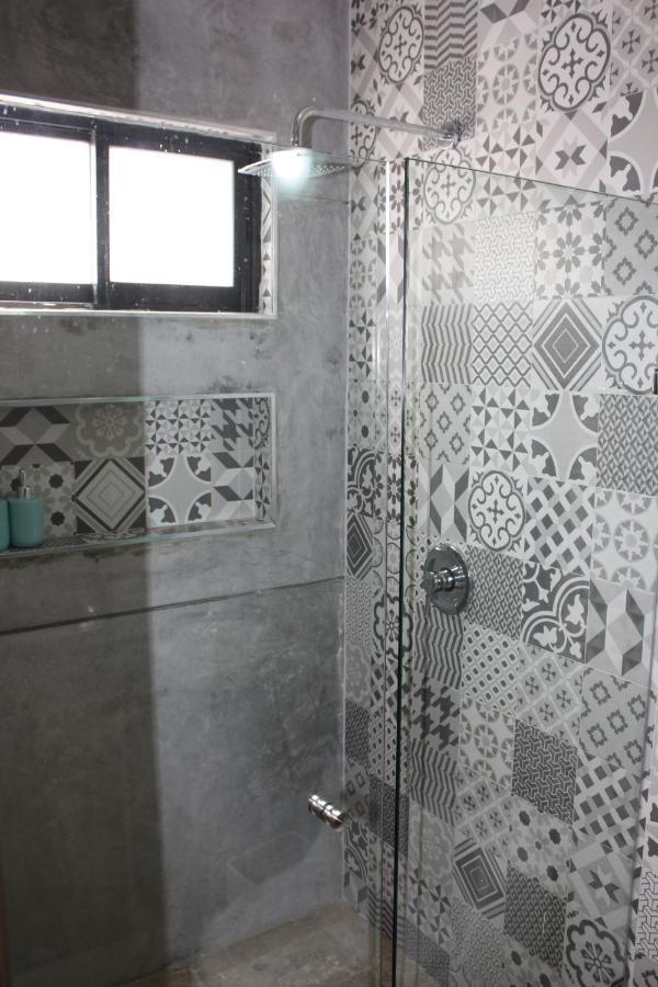 2Br/2Ba Condo 1 Block To Ocean! - Unit 6 Mazatlán Esterno foto