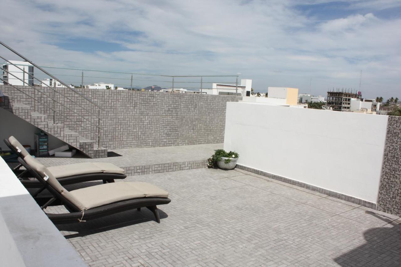 2Br/2Ba Condo 1 Block To Ocean! - Unit 6 Mazatlán Esterno foto